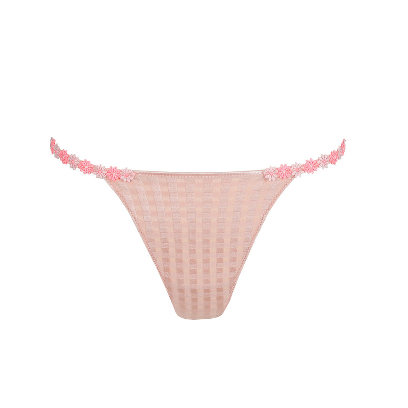 String in het Powder rose